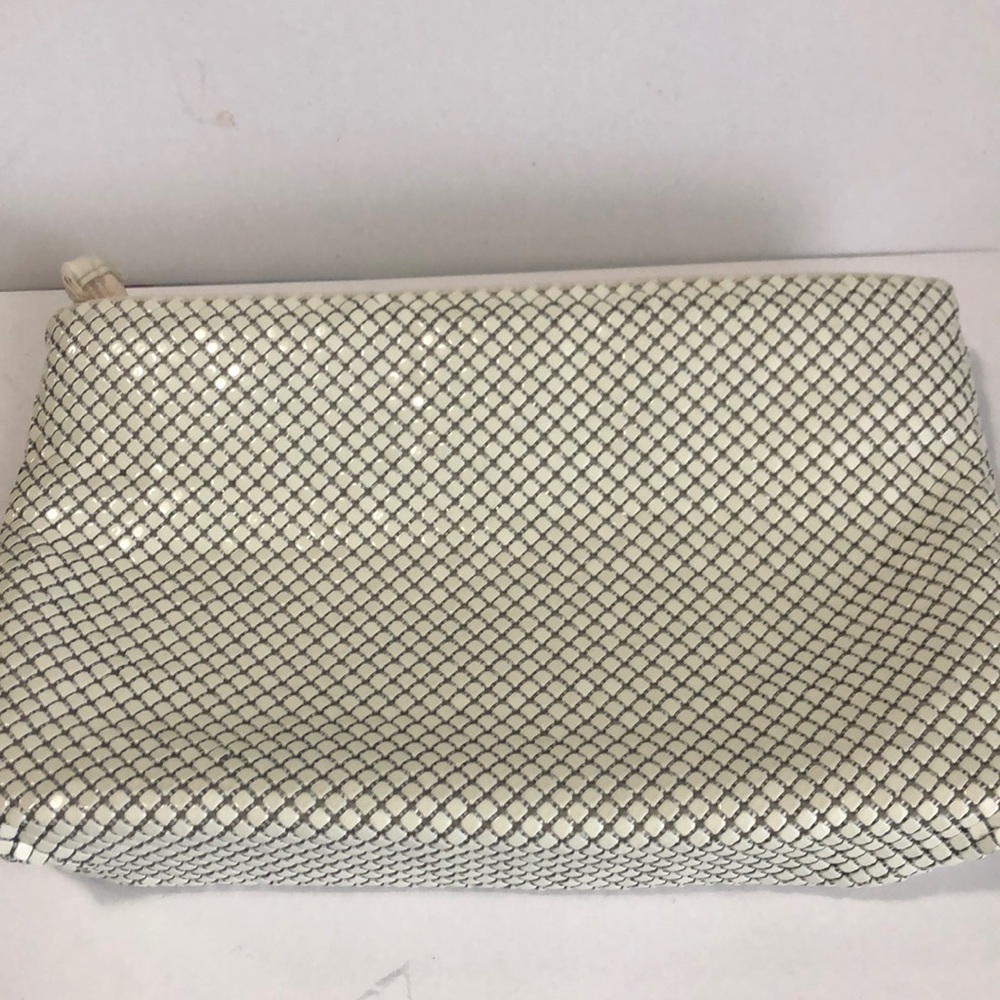 Todays Sale🎈Whitings and Davis / Mesh / Bone white / Wristler